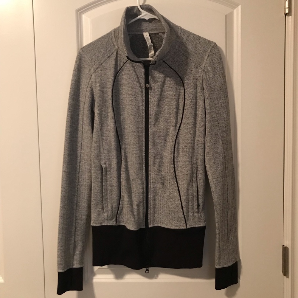Lululemon zip up stretch jacket